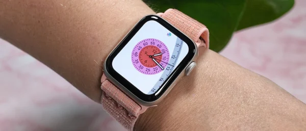 I reviewed the Apple Watch SE 3 and it's easily the best smartwatch value around right now