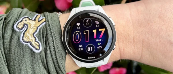 Garmin Forerunner 265 review — a little watch with a beautiful screen