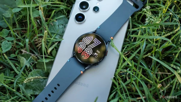 Samsung’s Galaxy Watch FE is a great budget fitness tracker with with one potential flaw