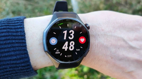 The Huawei Watch GT 6 Pro is as accurate as an Apple Watch Ultra 3 – for a lot less money