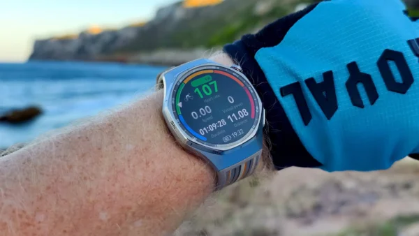 Huawei Watch GT 6 Pro Review - Best Watch For Cyclists?