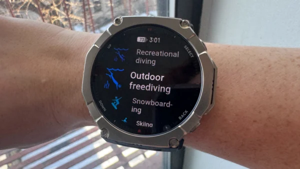 Amazfit T-Rex Ultra 2 Review: This Pricey 'Adventure Watch' Isn't Quite Ready to Hit the Trails