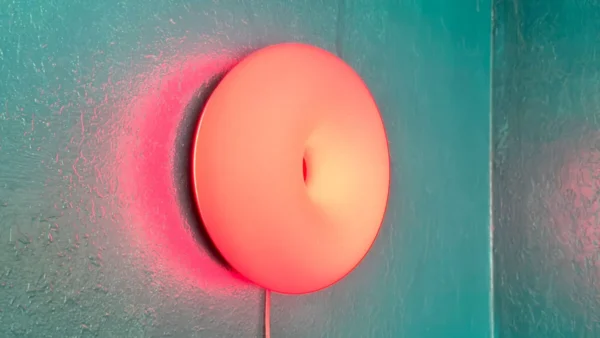 The Ikea Varmblixt Smart Lamp Fills a Donut Hole in My Life