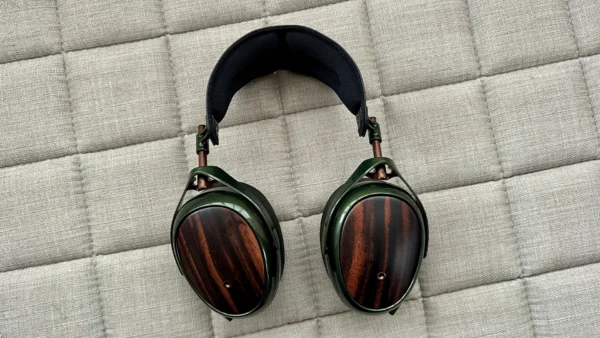 Meze Audio Strada