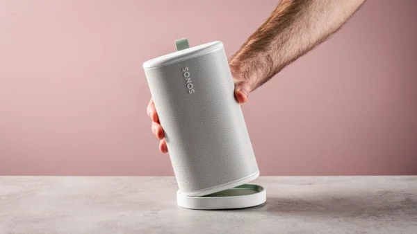 I reviewed the Sonos Play, and it’s 'my new favorite speaker' — not because of its sound, but because it makes me want to...