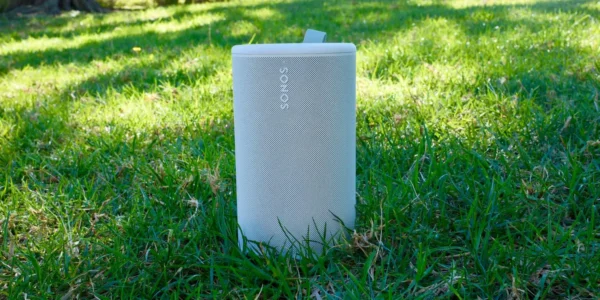 Sonos' new wireless speaker hits the sweet spot between home and portable listening