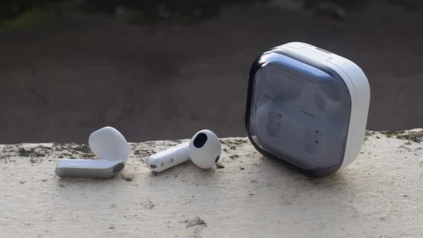 Samsung Galaxy Buds 4 review: mid-priced buds which are frustrating, not enjoyable