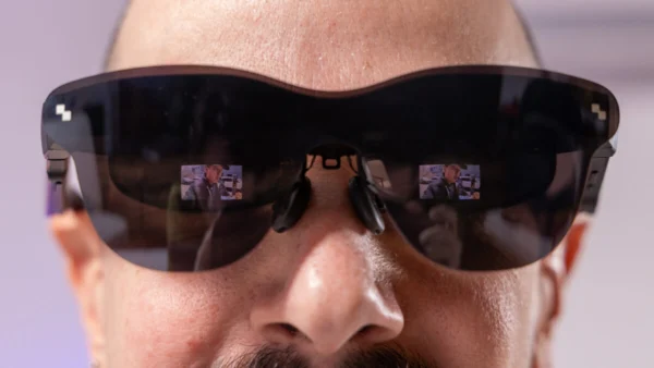 RayNeo Air 4 Pro Review: My Eyes Love These Video Glasses, but My Nose Disagrees