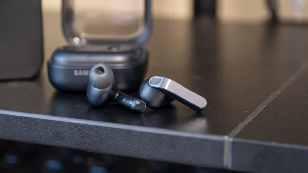 Samsung Galaxy Buds 4 Pro Review: Superb Sound for Galaxy Phone Users