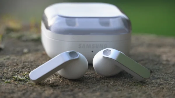 Samsung Galaxy Buds 4 Pro Review