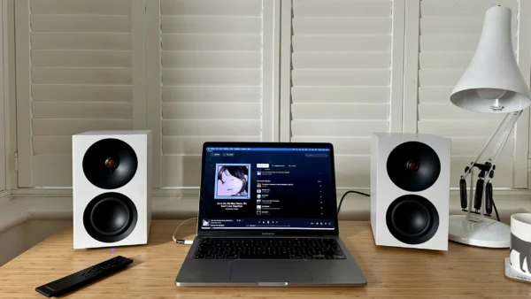Cambridge Audio L/R S review: Desktop speakers worth waiting for