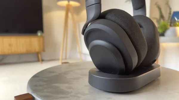 Fractal Scape Review: Feature-Packed Wireless Headset at an Affordable Price