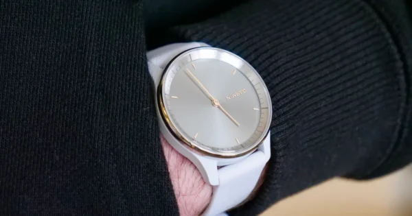 Garmin Vivomove Trend review: a cool smartwatch with a hidden secret