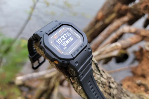 Polar Teams With Casio: G-SHOCK 'Move' DWH5600 Sports Watch Review