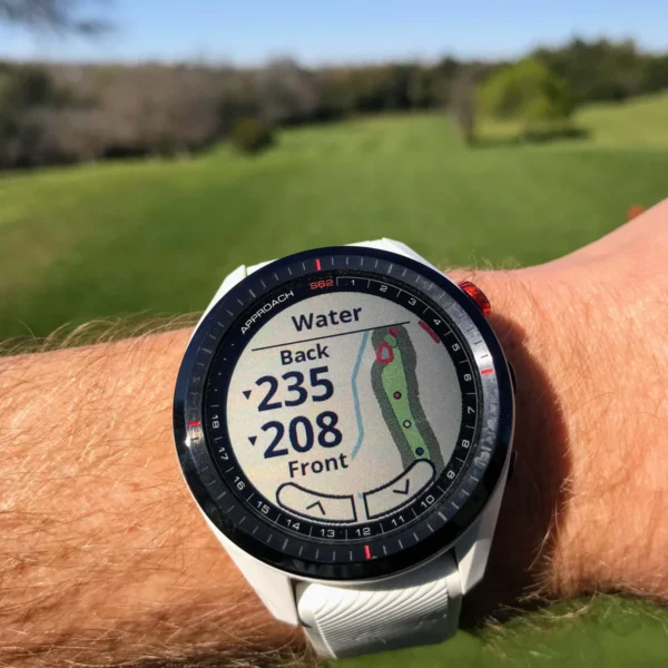 Golf wearable review: Garmin Approach s62