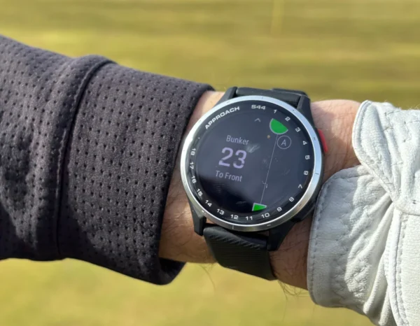 Garmin Approach S44 Review: The Best “Good” Golf Watch You Can Buy?