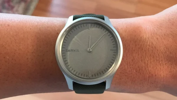 Garmin Vivomove Style Review