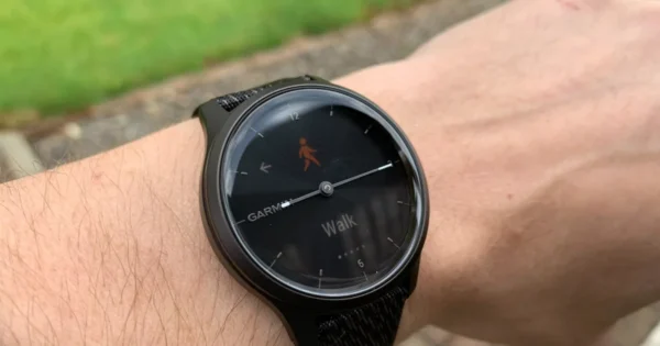 Garmin Vivomove Style Review: Smart, timeless, quirky