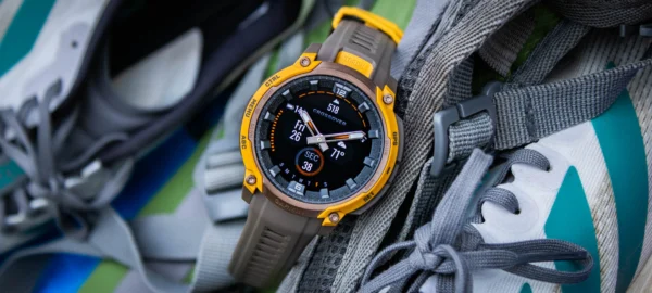 Hands-On: Garmin Instinct Crossover AMOLED Smartwatch