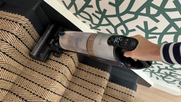 I've been testing this budget-friendly cordless vacuum for 3 weeks, and while it won't win awards for style, it's still a