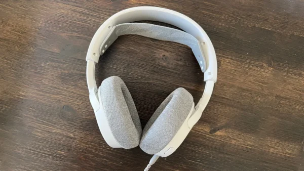 SteelSeries Arctis Nova 1 Headset Review - IGN