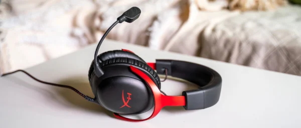 HyperX Cloud III review: best mic on a gaming headset