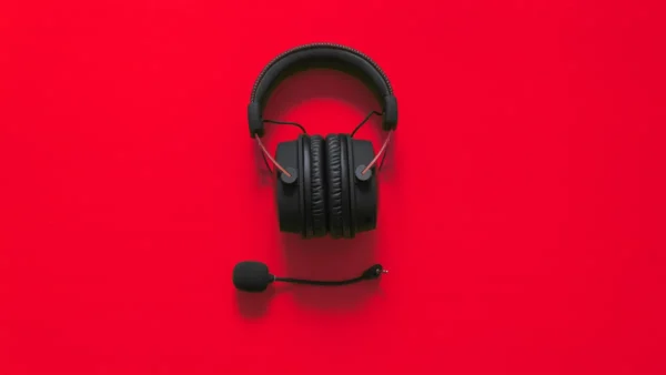 HyperX Cloud Alpha Wireless Gaming Headset Review: It Goes Long