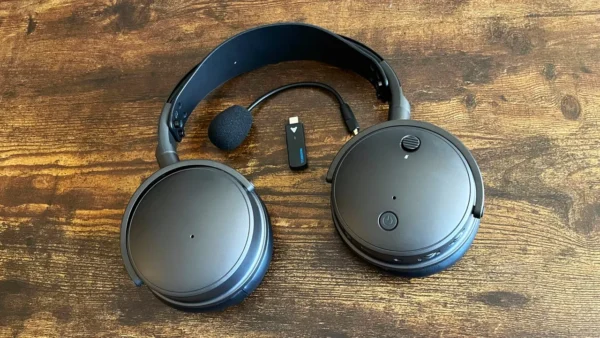 Even in 2025, the Audeze Maxwell Remains One of the Best Gaming Headsets Available - IGN