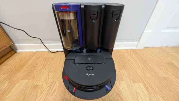Dyson Spot+Scrub Ai Review: A Strong Contender in Hybrid Robot Cleaning