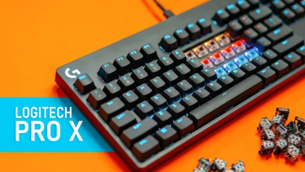 SWAPPABLE Switches! Logitech G PRO X Keyboard Review