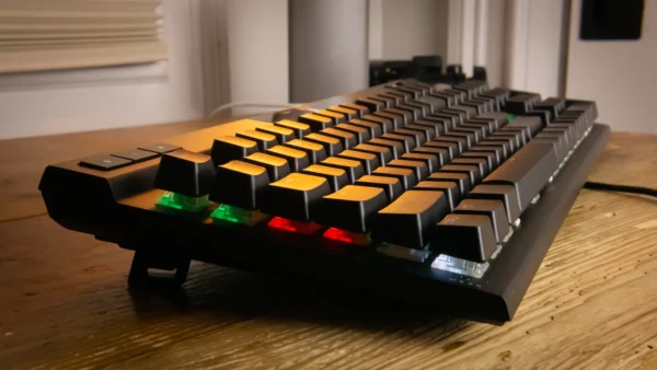Corsair K70 RGB Pro Review: Full-Size and Full of Features