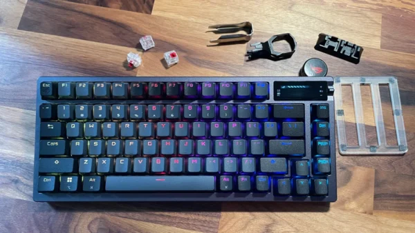Asus’s ROG Azoth is a jack-of-all-trades gaming keyboard that wants to ease you into the enthusiast world