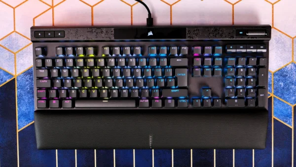 Corsair's K70 keyboard now has adjustable actuation switches? K70 Max review