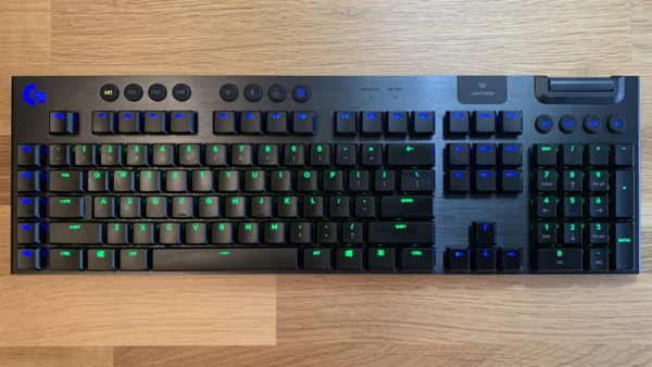 Logitech G915 Lightspeed Wireless Mechanical Keyboard Review