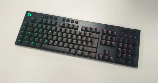 Logitech G915 Lightspeed Keyboard Review
