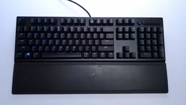 Razer BlackWidow V3 Review: A Gaming Powerhouse Keyboard with Unique Aesthetic Options