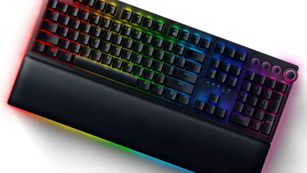Razer Huntsman V2 Analog review
