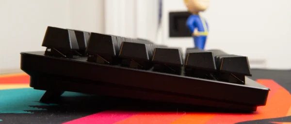 Razer Huntsman V2 TKL Review: Skip the Clicky Version