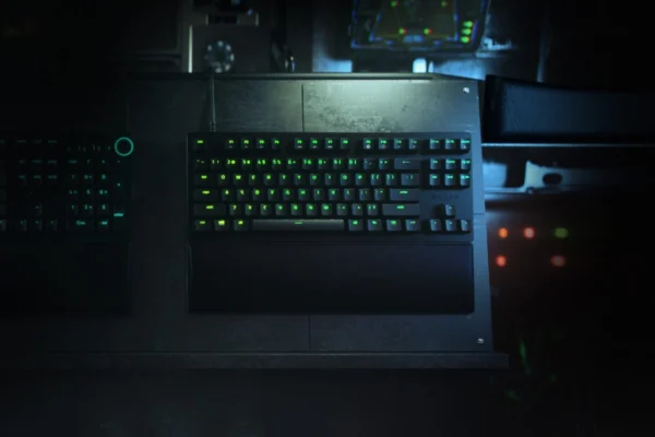 Razer Huntsman V2 TKL Review - PowerUp!