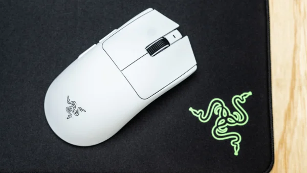 Razer Viper V4 Pro Gaming Mouse Review - CGMagazine