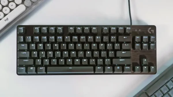 Logitech G413 TKL keyboard review: Don’t buy it