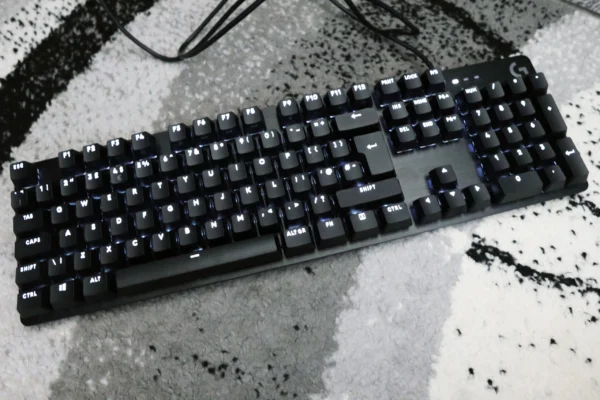 Logitech G413 SE