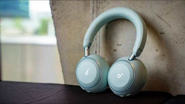 Sony, Bose, and Apple need to learn from Anker... - Anker Soundcore Space 2 Hands-On
