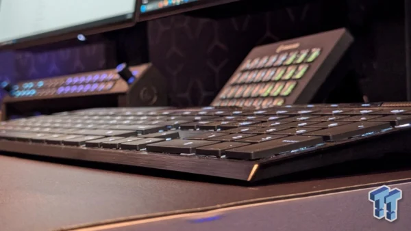 Hands-on with Corsair's K100 AIR keyboard has me throwing my Logitech G915 X in the trash