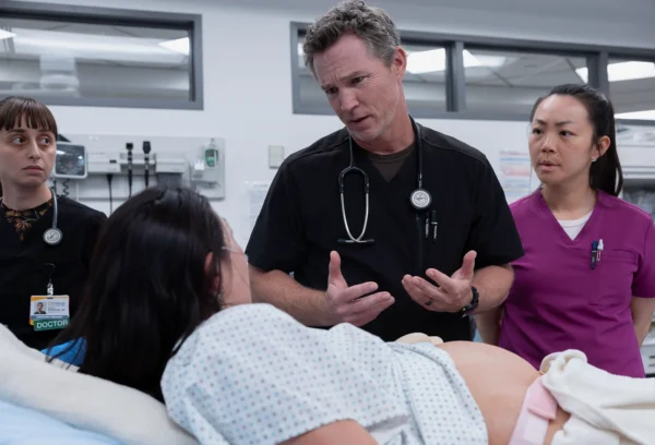 ‘The Pitt’ Season 2 Review: An Eye-Opening Portrait of the U.S. Healthcare System | Arts | The Harvard Crimson