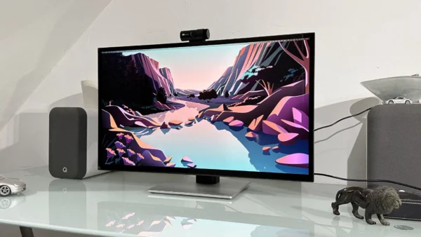 After testing the Acer ProDesigner PE320QXT I found an aggressively priced 6K monitor — but I'd still swap the touch...