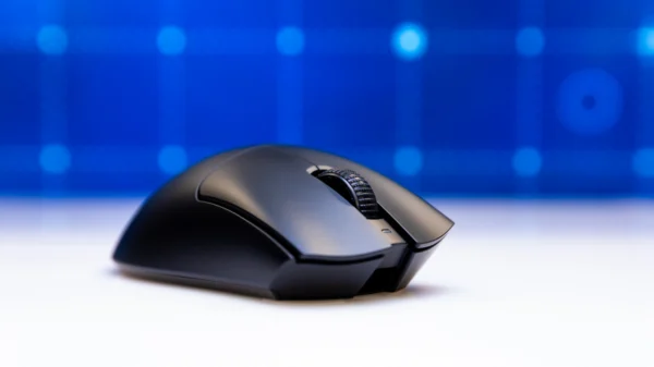 Razer DeathAdder V4 Pro Review: An Esports Mouse With Fearsome Fangs