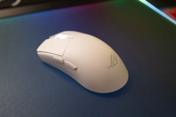 ASUS ROG Harpe II Ace review: This ultralight gaming mouse is built for speed