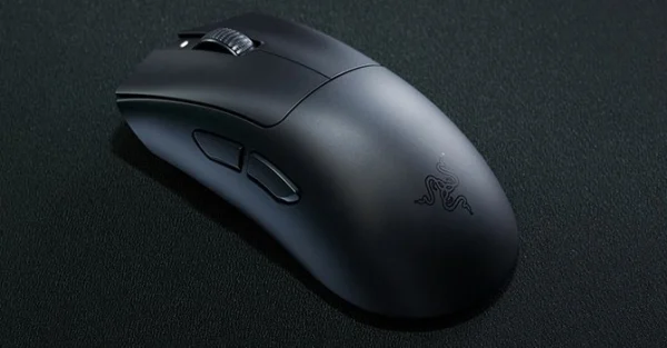 Razer DeathAdder V3 Hyperspeed Review