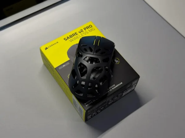 CORSAIR SABRE v2 PRO Wireless MG Gaming Mouse Review - Funky Kit